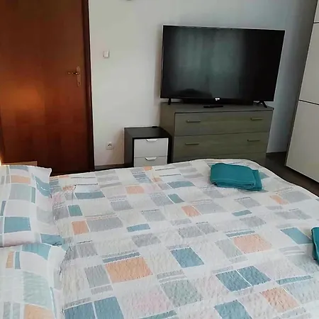 Luxe 6 Posti Letto Διαμέρισμα Γκορίτσια