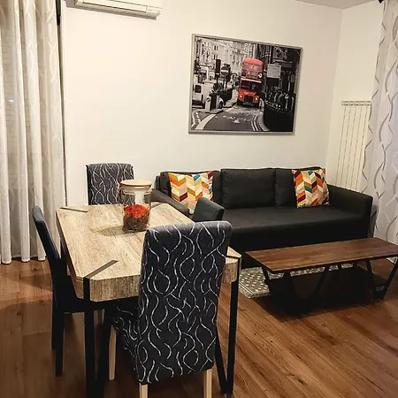 Luxe 6 Posti Letto *